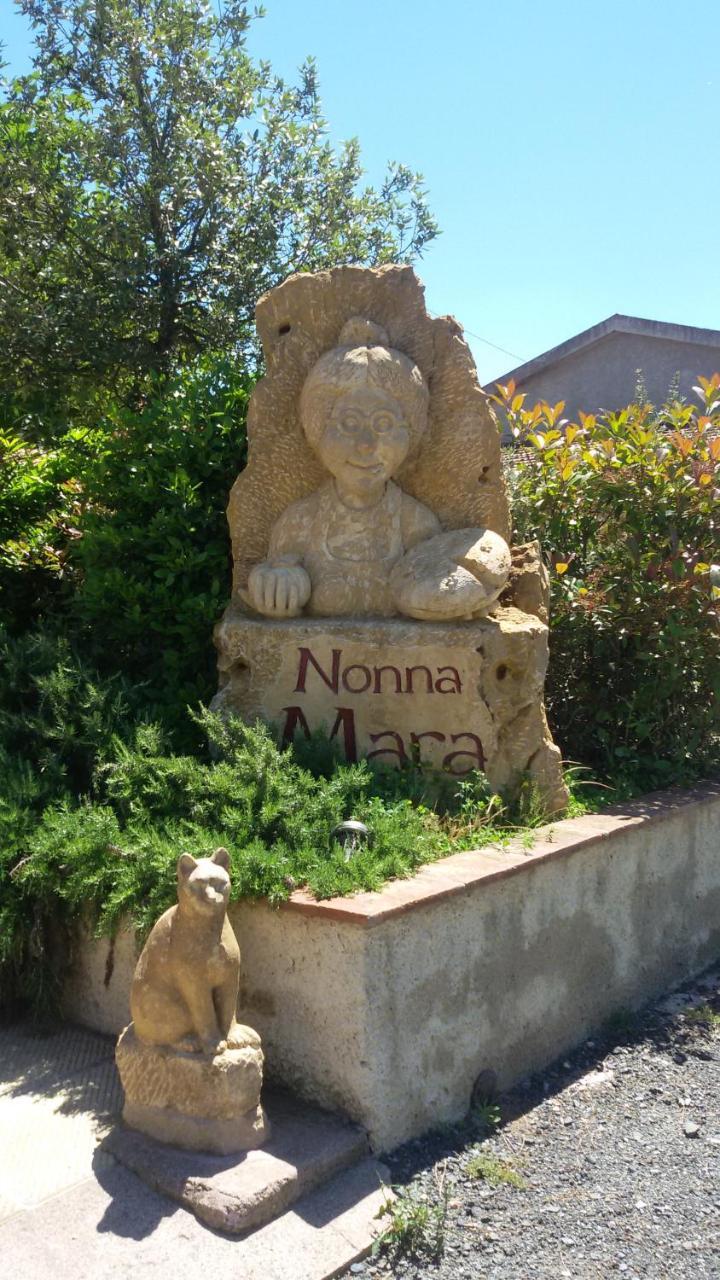 Le Camere Di Nonna Mara Montescudaio Exteriör bild